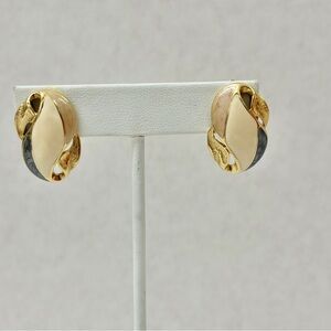 Trifari Tri Colored Vintage Gold Tone Clip On Earring